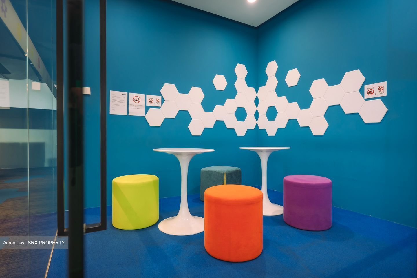 Bugis Junction (D7), Office #552883171